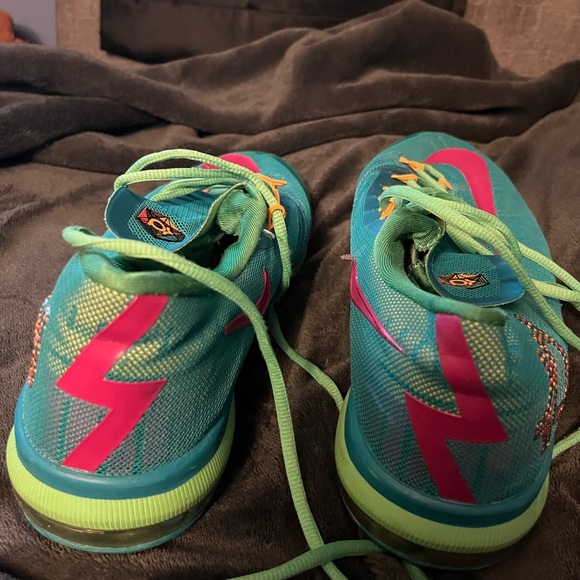 Nike KD 6 Elite “hero pack” Size 12 men’s will accept offers. - Picture 5 of 5